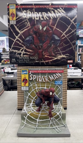 Statua scena fumetto spider - fumetto,