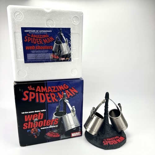 The amazing spider - spider-man, web